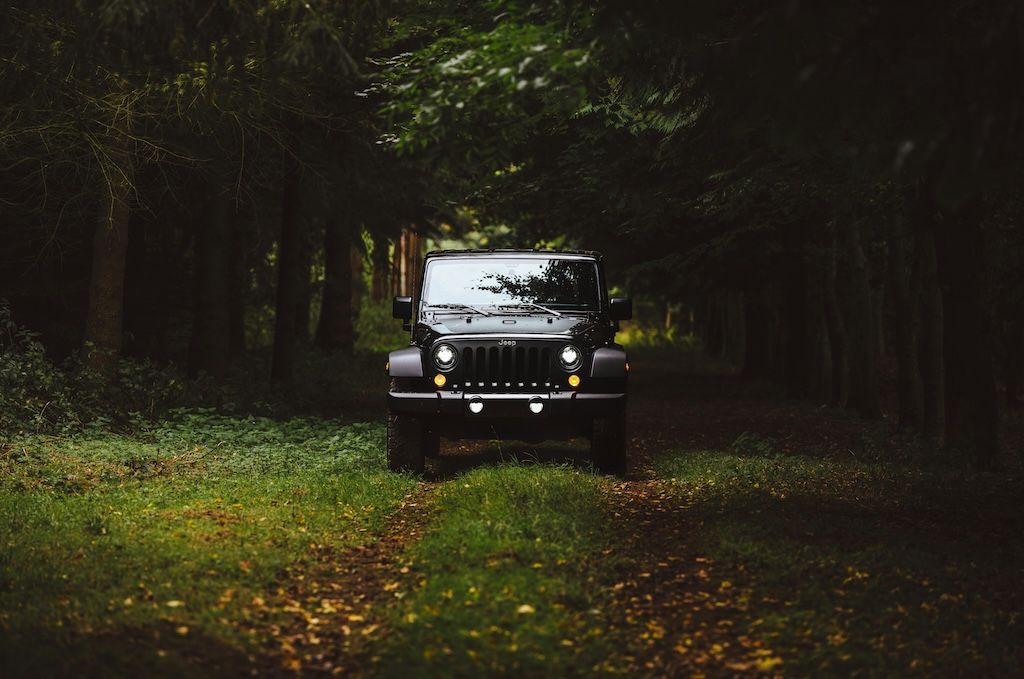 5 Jeep Wrangler Storage Ideas for Added Security on the Road