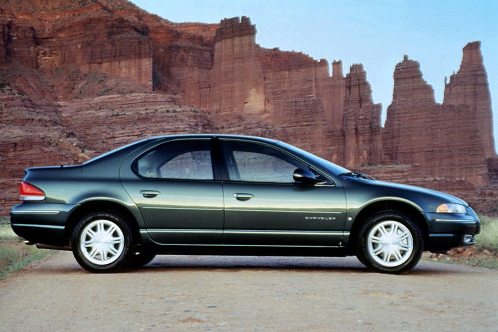 2000 Chrysler Cirrus Banner