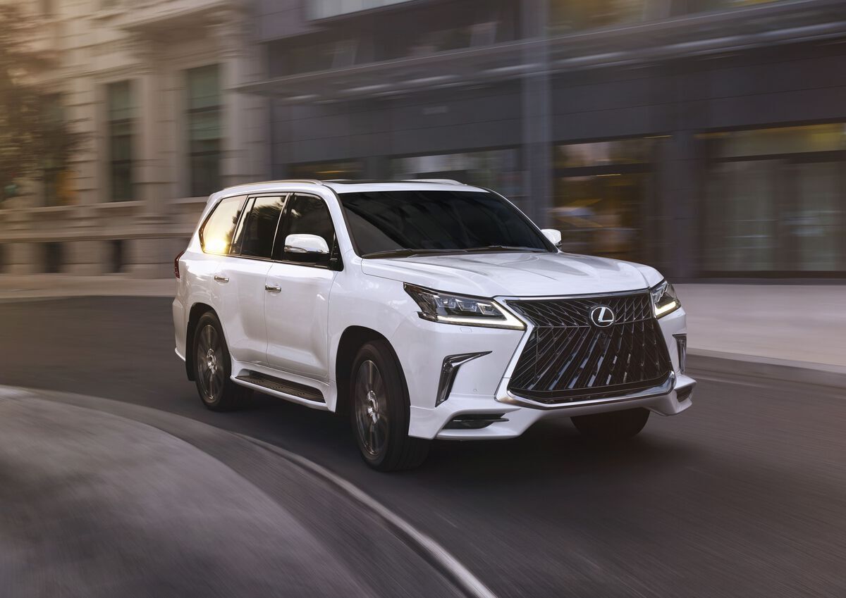 Lexus LX Banner